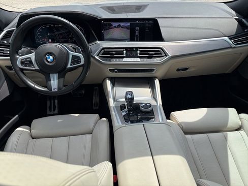 Used 2021 BMW X6 M50i w/ Executive Package AWD/4WD image 17