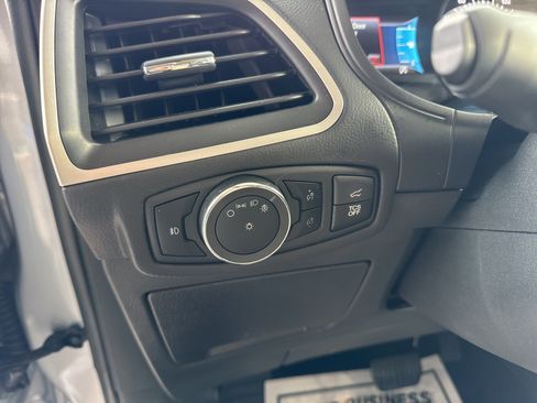 Certified 2023 Ford Edge SEL w/ Convenience Package image 26