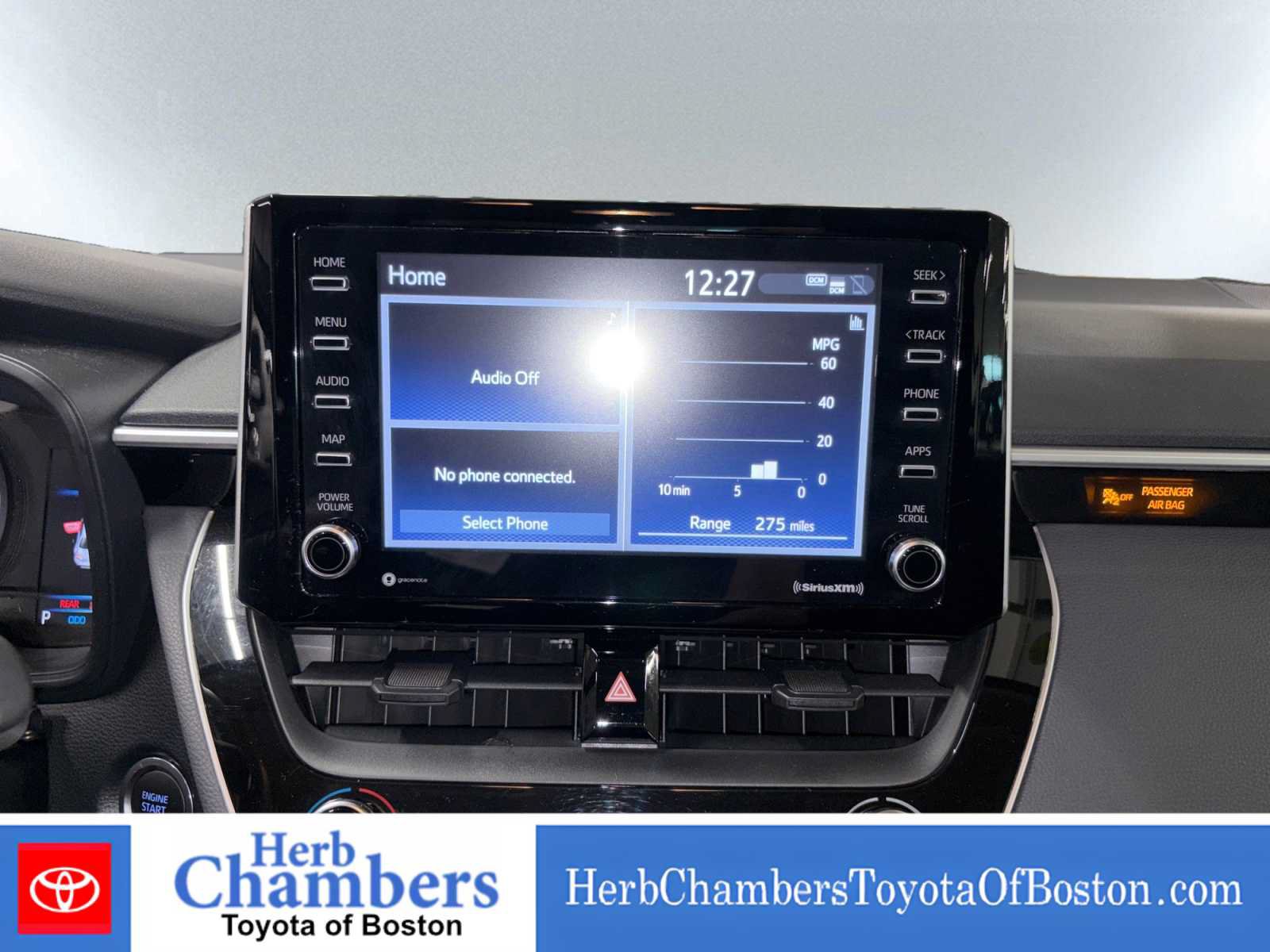 Used 2021 Toyota Corolla LE w/ LE Convenience Package FWD image 13