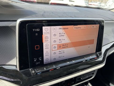 New 2026 Volkswagen Atlas Peak Edition image 14