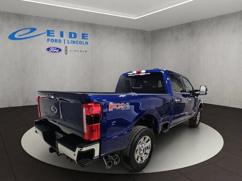 Used 2026 Ford F250 Lariat w/ Lariat Premium Package AWD/4WD image 10