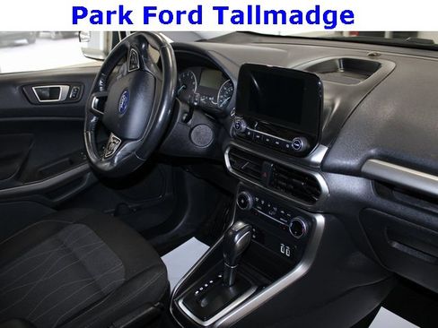 Used 2018 Ford EcoSport SE image 25