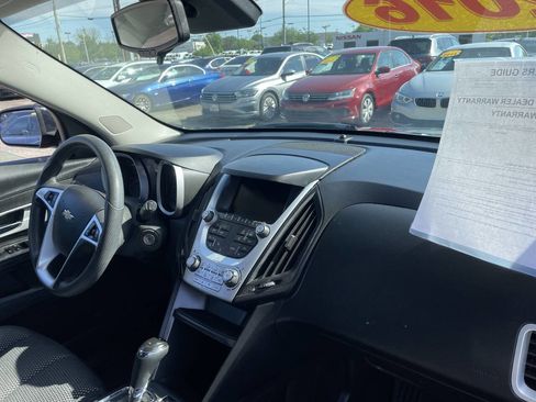 Used 2016 Chevrolet Equinox LT FWD image 15