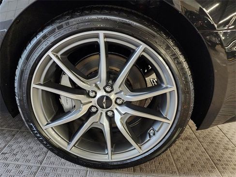 Used 2025 Genesis G70 2.5T image 11