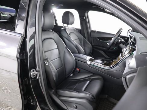 Certified 2022 Mercedes-Benz GLC 300 4MATIC image 52