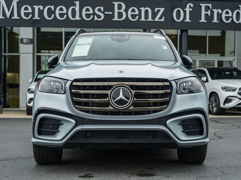 Certified 2025 Mercedes-Benz GLS 450 4MATIC image 2