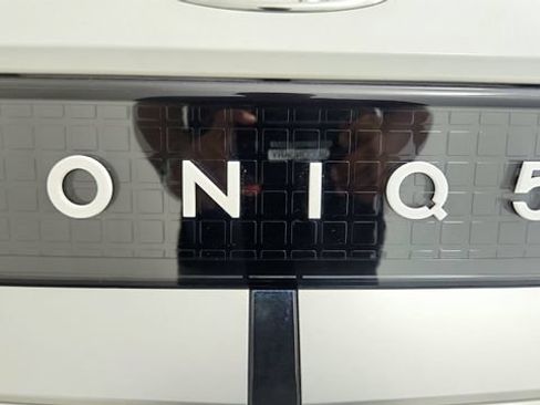 Used 2024 Hyundai Ioniq 5 SE RWD image 33