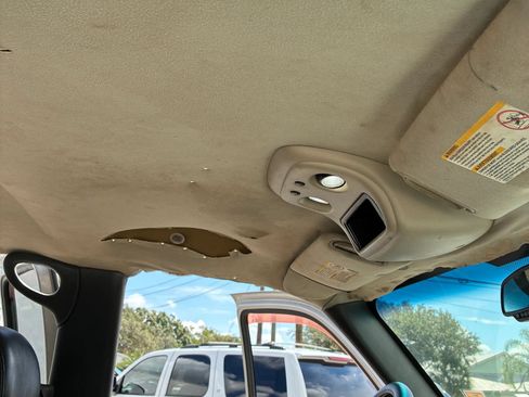 Used 2005 GMC Sierra 3500 SLT w/ Heavy-Duty Power Package RWD image 18