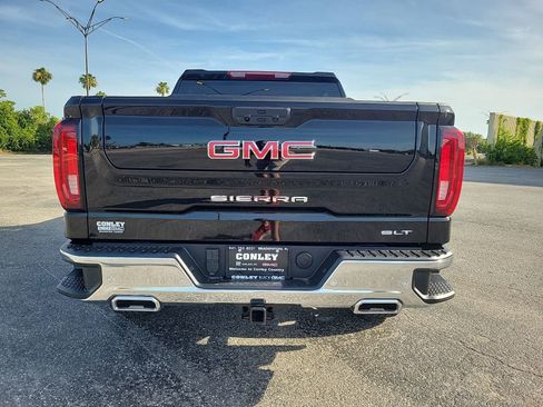 New 2026 GMC Sierra 1500 SLT w/ SLT Premium Package AWD/4WD image 6
