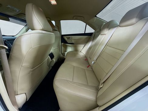 Used 2015 Toyota Camry XLE image 23