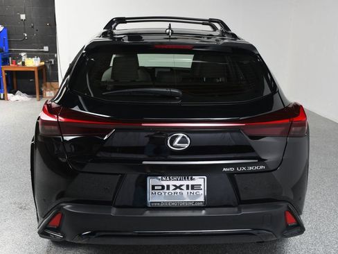 Used 2025 Lexus UX 300h AWD w/ Cold Area Package image 12