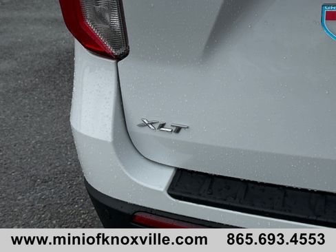Used 2023 Ford Explorer XLT w/ Equipment Group 202A AWD/4WD image 10