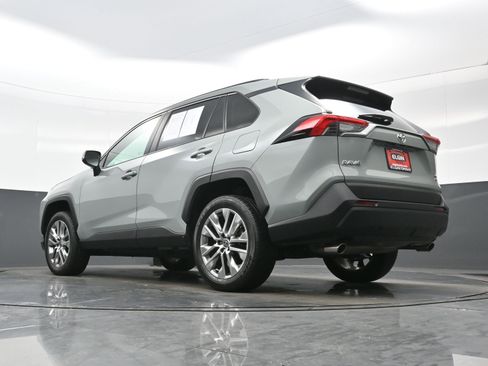 Used 2023 Toyota RAV4 XLE Premium AWD/4WD image 31