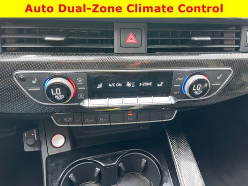 Used 2022 Audi S4 Premium image 13