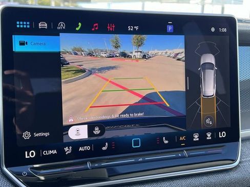 New 2026 Volkswagen Tiguan S FWD image 19