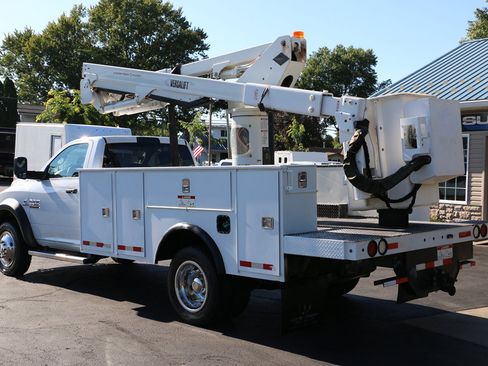 Used 2016 RAM 5500 Tradesman w/ Power & Remote Entry Group AWD/4WD image 3