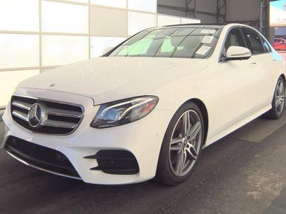 Used 2018 Mercedes-Benz E 300 w/ Premium 3 Package (Q03)