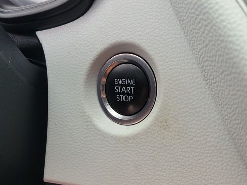 Used 2024 Toyota Corolla SE FWD image 29
