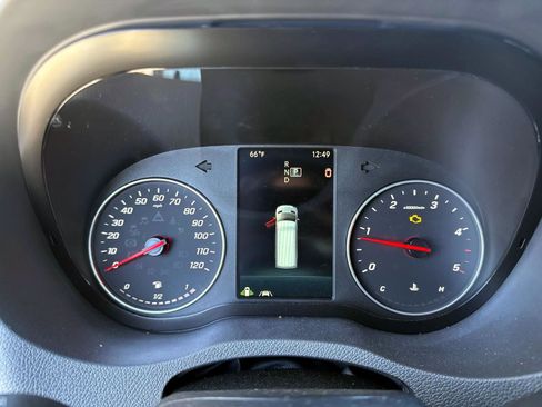 Used 2024 Mercedes-Benz Sprinter 144 Cargo image 31