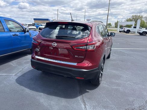 Used 2022 Nissan Rogue Sport SL AWD/4WD image 3