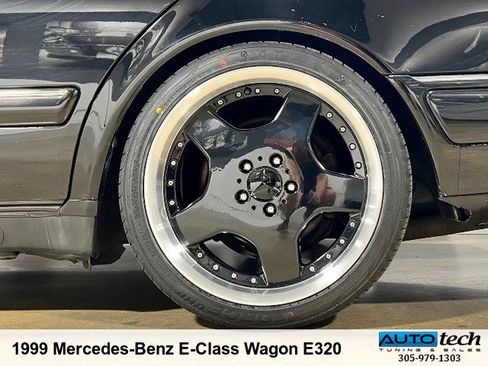 Used 1999 Mercedes-Benz E 320 Wagon image 14