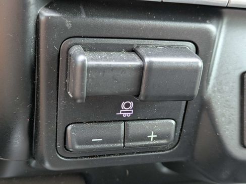 Used 2020 Chevrolet Silverado 2500 LTZ w/ LTZ Premium Package AWD/4WD image 26