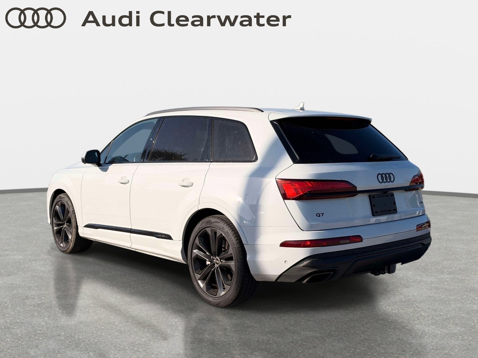 Used 2026 Audi Q7 3.0T Premium Plus w/ Premium Plus Package AWD/4WD image 2