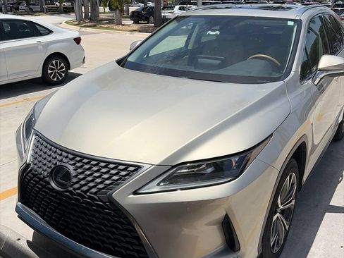 Used 2021 Lexus RX 350 FWD w/ Premium Package image 4
