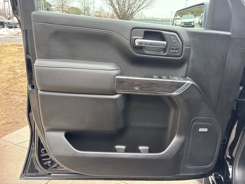 Used 2022 Chevrolet Silverado 1500 LTZ w/ LTZ Premium Package image 24