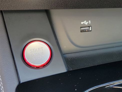 Used 2021 Audi S4 Premium Plus image 28