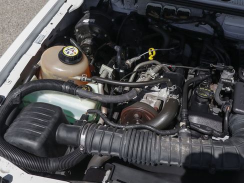 Used 2009 Ford Ranger XL RWD image 11