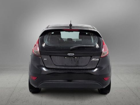 Used 2019 Ford Fiesta SE image 9