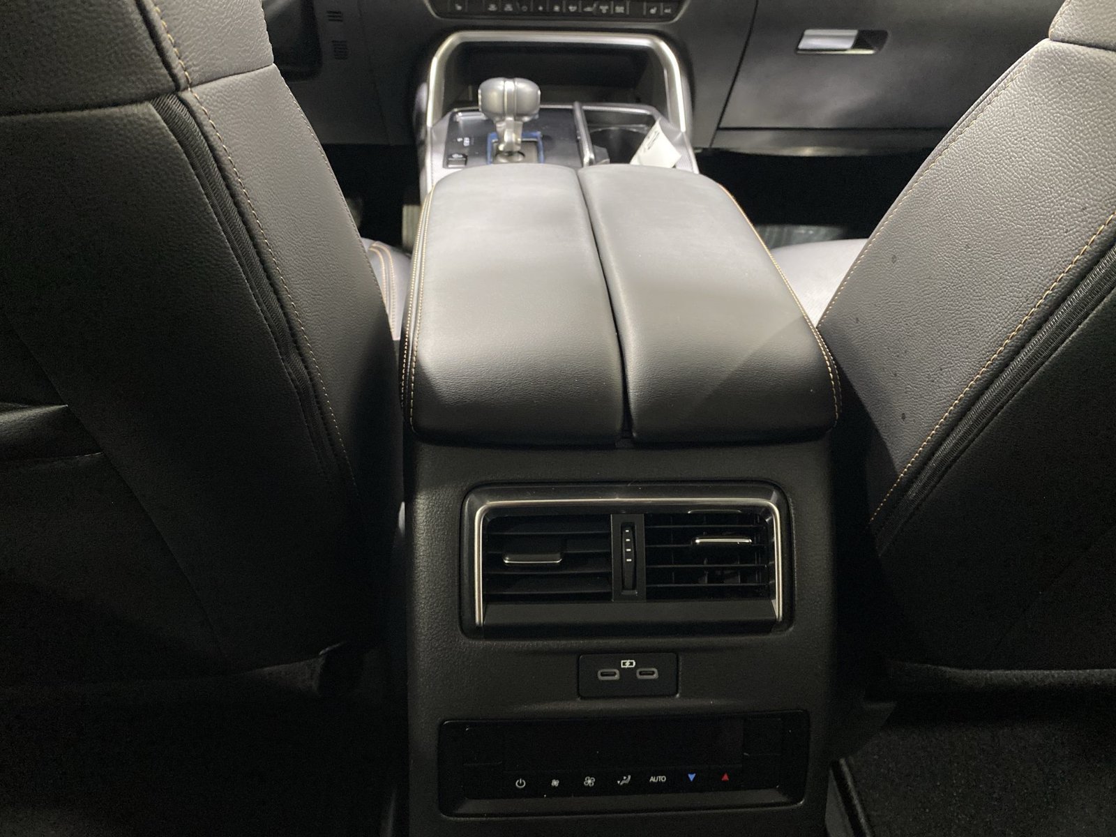 Used 2025 MAZDA CX-90 3.3 Turbo w/ Preferred Package AWD/4WD image 21