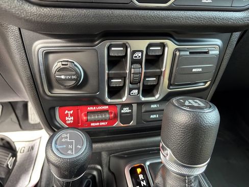 New 2026 Jeep Wrangler Unlimited Sport AWD/4WD image 27