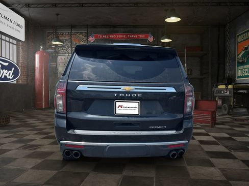 Used 2021 Chevrolet Tahoe Premier w/ Premium Package RWD image 5
