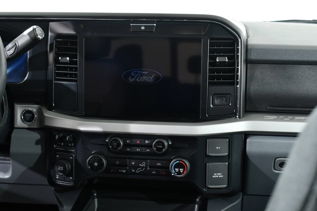 New 2026 Ford F350 XLT w/ XLT Premium Package AWD/4WD image 9