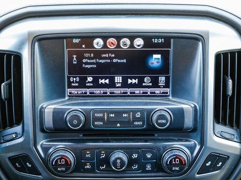 Used 2018 Chevrolet Silverado 1500 LTZ AWD/4WD image 13