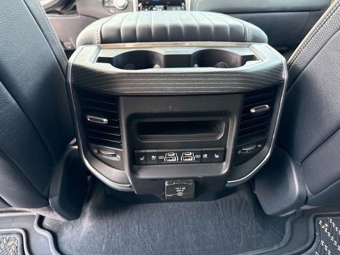 Used 2023 RAM 1500 Limited AWD/4WD image 17