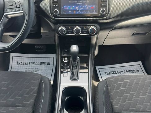 Used 2023 Nissan Kicks SV FWD image 48