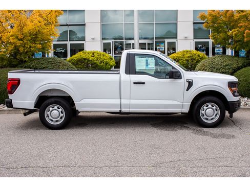 Used 2026 Ford F150 XL RWD image 1