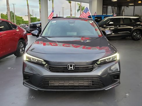 Used 2024 Honda Civic EX image 4