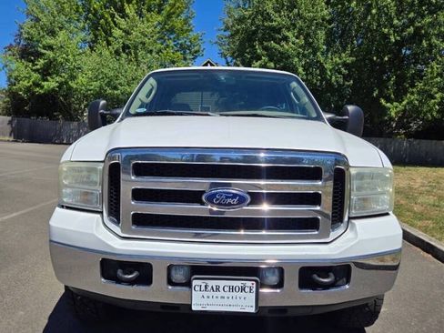 Used 2006 Ford F350 Lariat AWD/4WD image 11