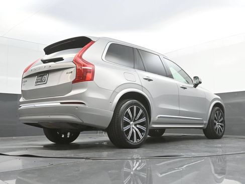 Certified 2024 Volvo XC90 B6 Plus AWD/4WD image 35