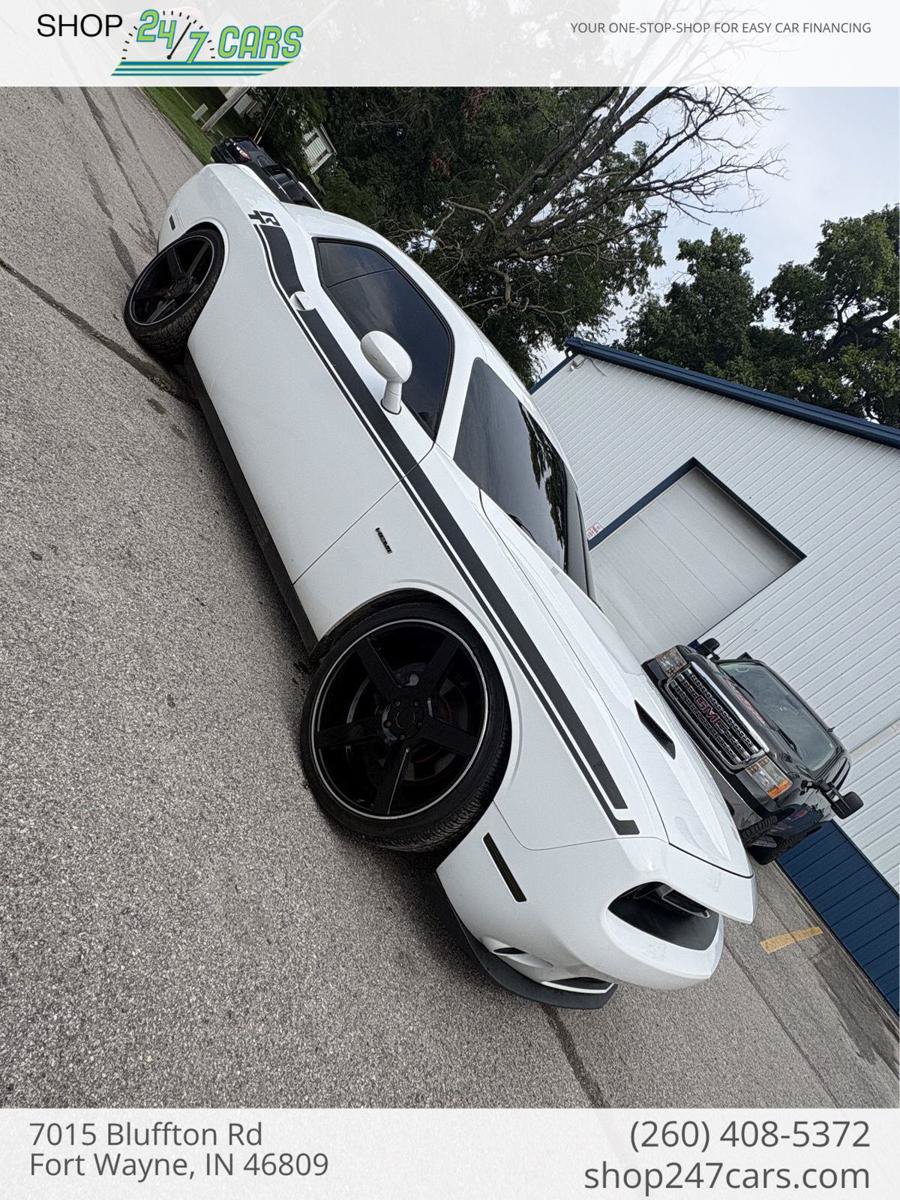 Used 2018 Dodge Challenger R/T w/ Sound Group RWD image 1