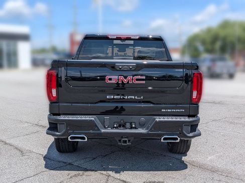 New 2026 GMC Sierra 1500 Denali w/ Denali Reserve Package AWD/4WD image 4