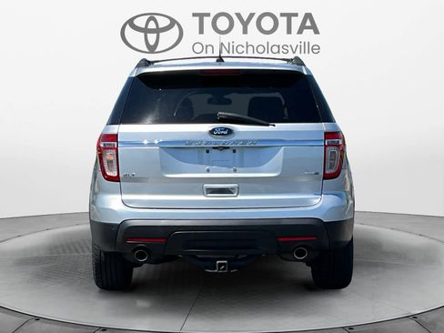 Used 2013 Ford Explorer XLT AWD/4WD image 5