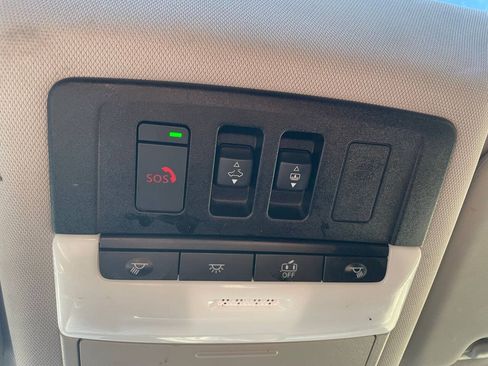Used 2021 Nissan Rogue SL AWD/4WD image 21