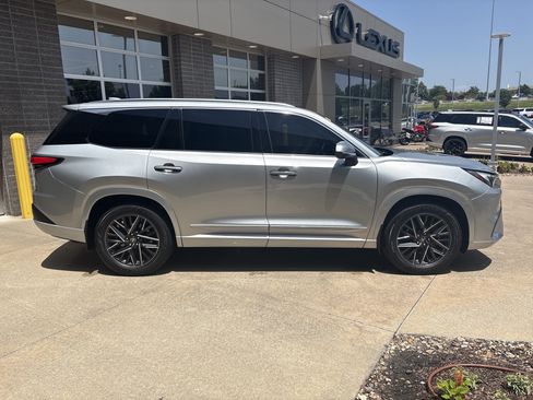 Used 2024 Lexus TX 350 AWD w/ Technology Package image 27