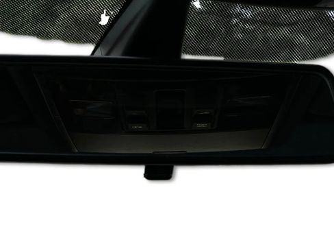 Used 2017 Volkswagen GTI SE image 48