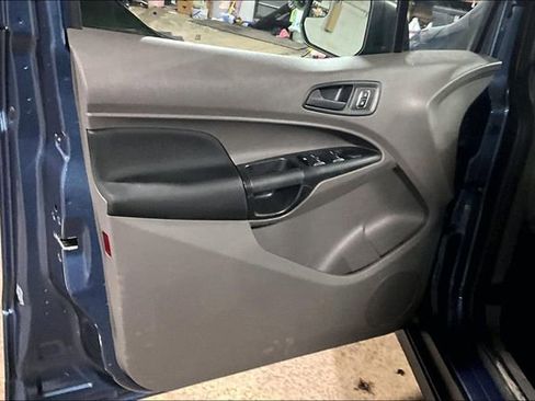 Used 2020 Ford Transit Connect XL image 18
